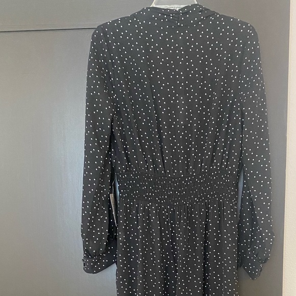 Max Studio Polkadot long sleeve dress (large) - Picture 2 of 5